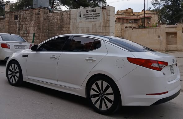 كيا أوبتيما 2011 - صورة 4