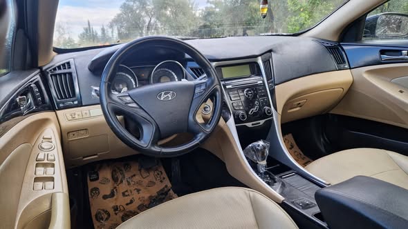 هيونداي سوناتا 2011 - صورة 2