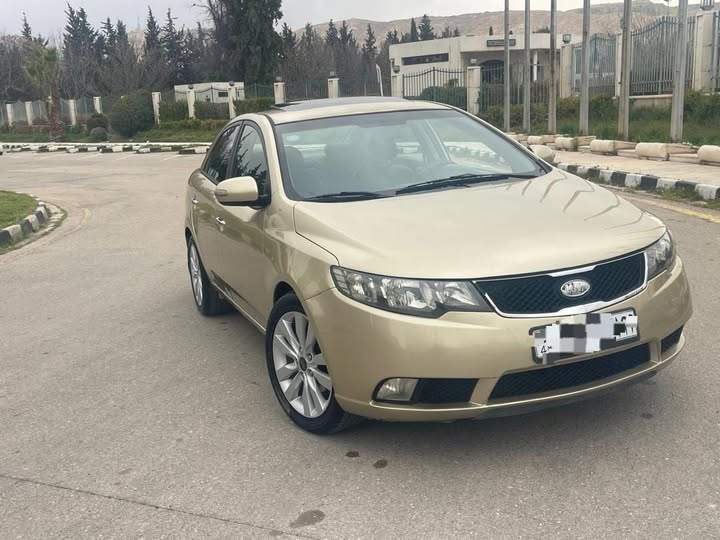 كيا فورتي 2010