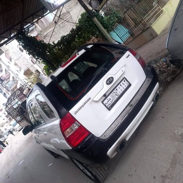 كيا سبورتاج 2005 - صورة 4