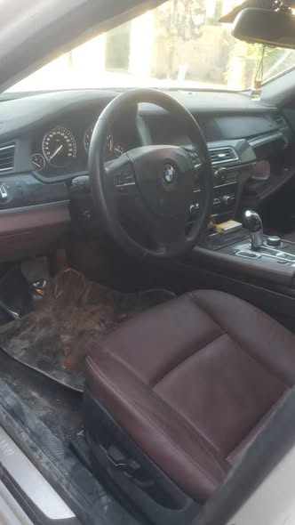 بي ام دبليو 730Li 2012 - صورة 5