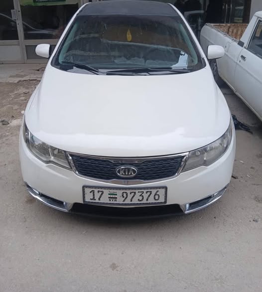 كيا سيراتو 2009 - صورة 1