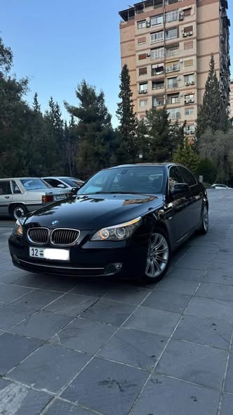 بي إم دبليو 520 2010 - صورة 2