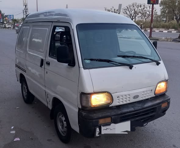 كيا تاونر 2001 - صورة 2