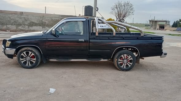 تويوتا بيك أب 2005 - صورة 1