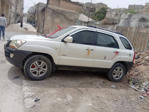 كيا سبورتاج 2005 - صورة 4