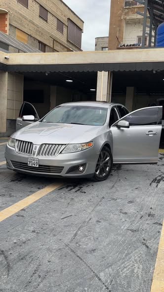 لينكولن MKS 2010 - صورة 4