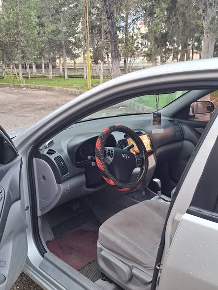 هيونداي افانتي 2007 - صورة 4