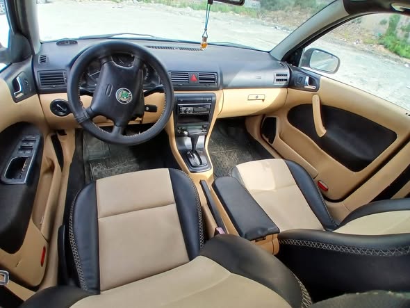 سكودا أوكتافيا 2002 - صورة 2