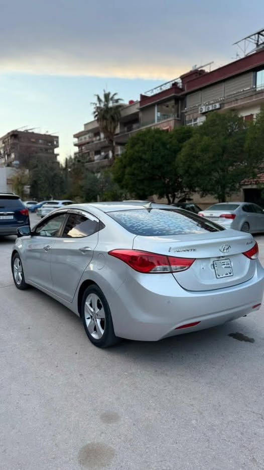 هيونداي النترا 2012