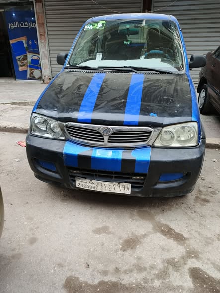 زوتاي نوماد 2009 - صورة 2