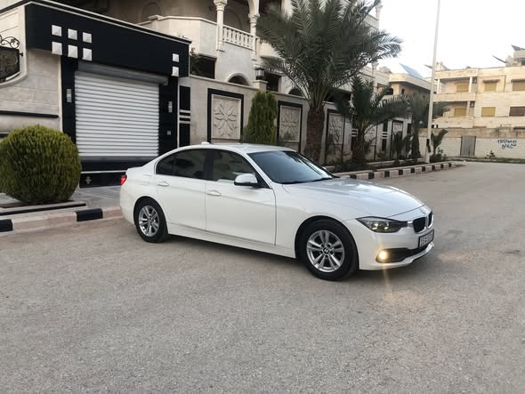 بي ام دبليو 318i 2016 - صورة 4