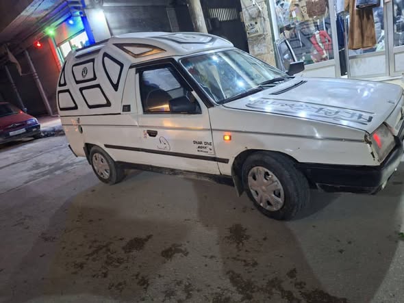 سكودا بيك اب 1995 - صورة 2