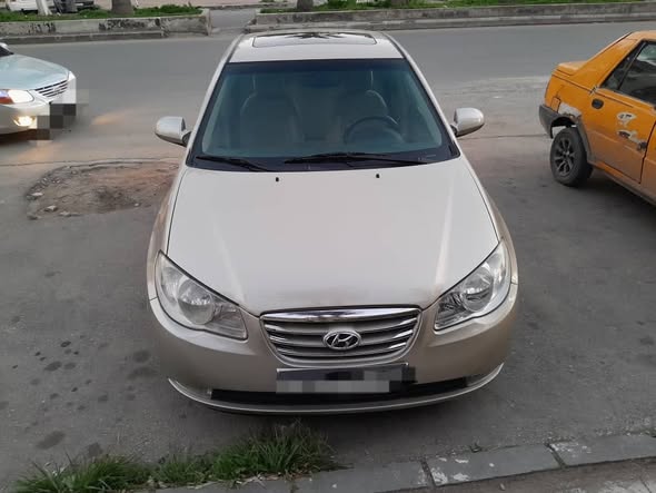 هونداي افانتي 2007 - صورة 2