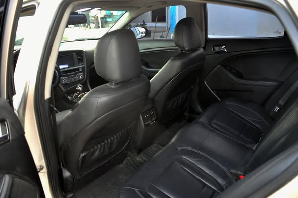 كيا أوبتيما 2011 - صورة 3