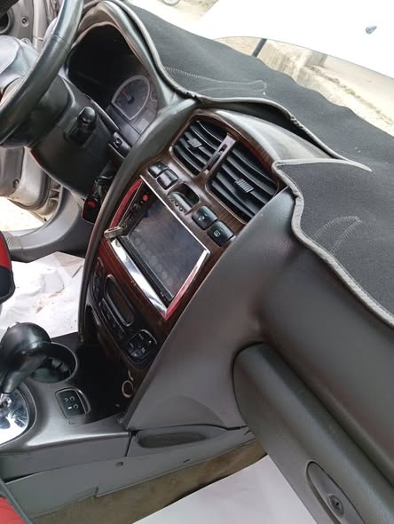 هيونداي سانتافي 2005 - صورة 2