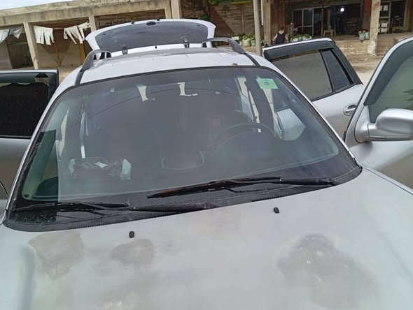 هيونداي سانتافي 2005 - صورة 4