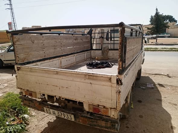 كيا تراكر 1995 - صورة 2