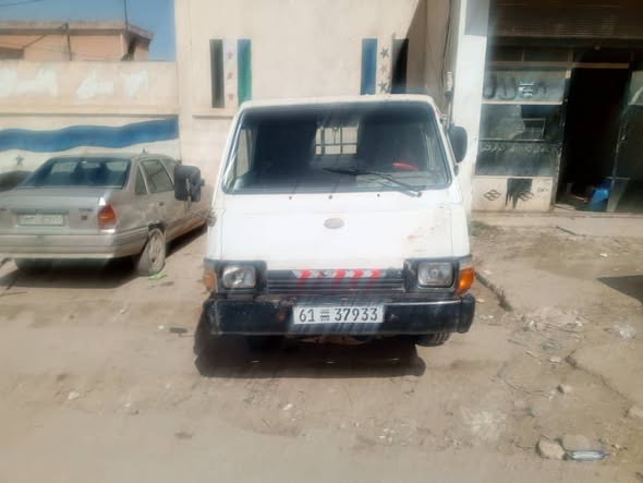 كيا تراكر 1995 - صورة 4