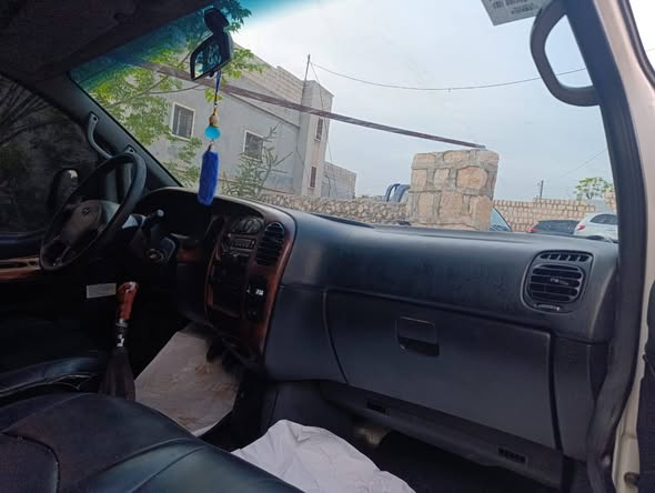 هيونداي H-1 2002 - صورة 5