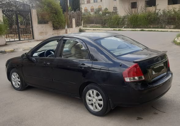 كيا سيراتو 2009 - صورة 4
