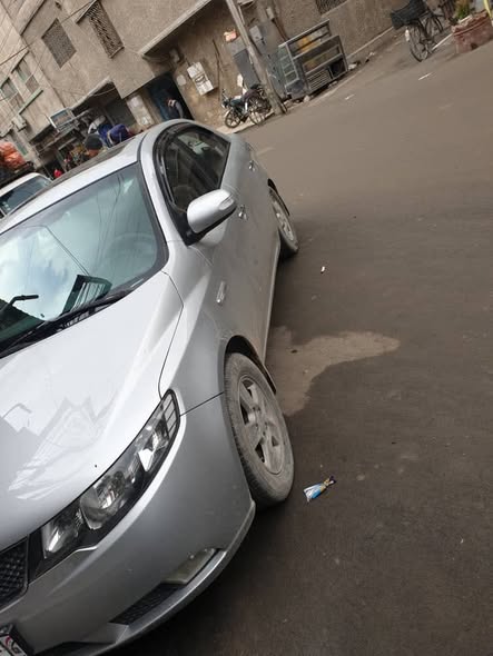 كيا فورتي 2009 - صورة 1