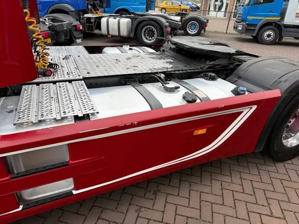 مرسيدس 1848 2019 - صورة 3