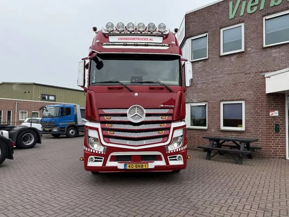 مرسيدس 1848 2019 - صورة 5