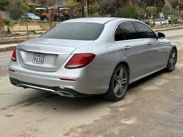 مرسيدس E300 2017 - صورة 2