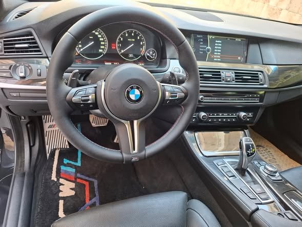 بي إم دبليو 535i 2011 - صورة 3