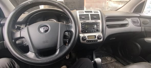 كيا سبورتاج 2007 - صورة 4