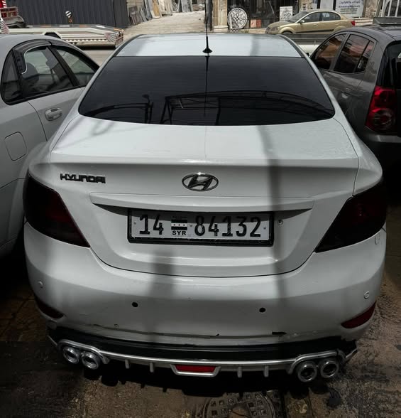 هيونداي اكسنت 2011 - صورة 2