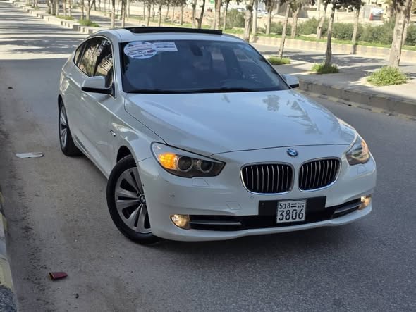 بي إم دبليو 5 Series Gran Turismo 2011 - صورة 3