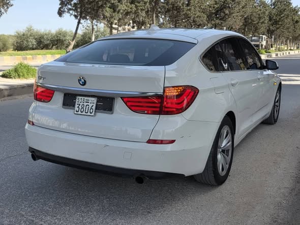 بي إم دبليو 5 Series Gran Turismo 2011 - صورة 5