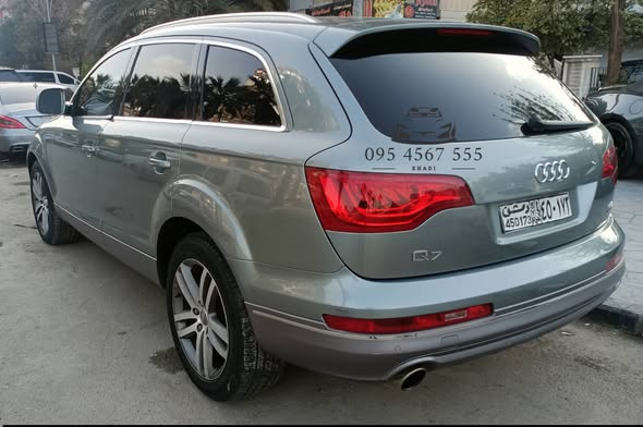 أودي Q7 2009 - صورة 5