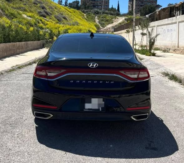 هيونداي ازيرا 2018 - صورة 3