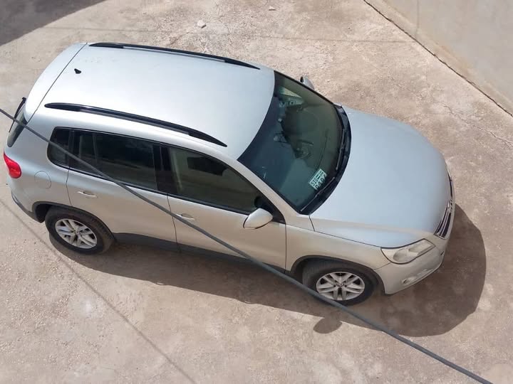 فولكس فاجن تيغوان 2011