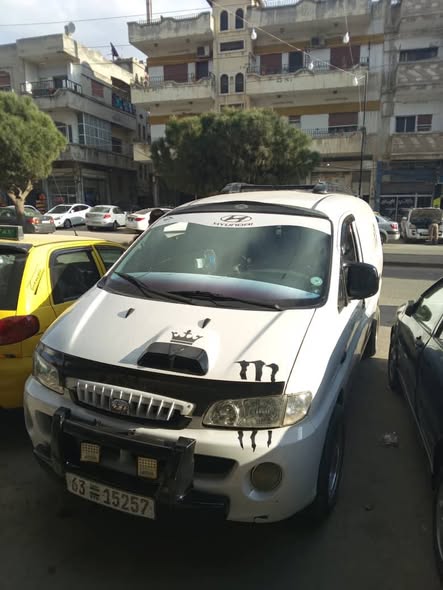 هيونداي H-1 2001 - صورة 4