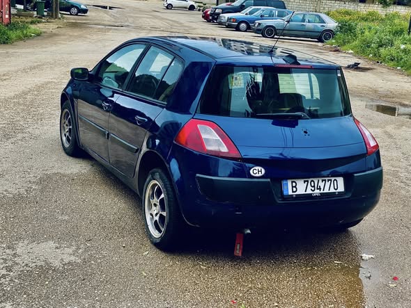 رينو ميغان 2006 - صورة 5