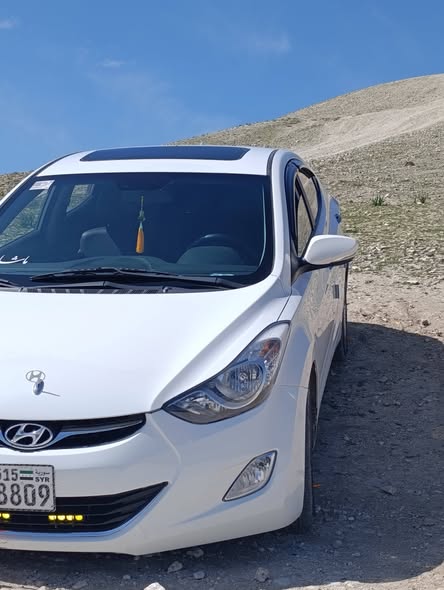 هيونداي إلانترا 2012 - صورة 5