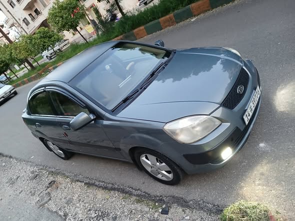 كيا ريو 2008 - صورة 4