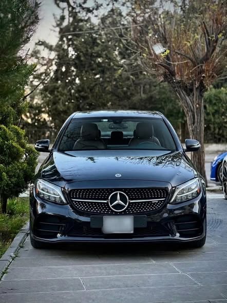 مرسيدس C300 2016 - صورة 1