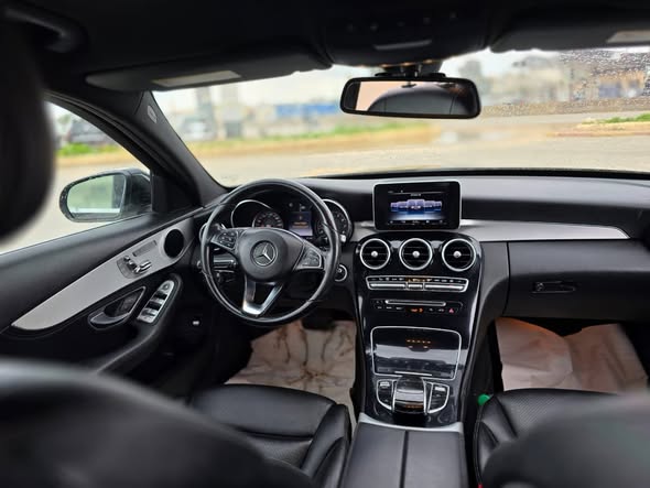 مرسيدس C300 2016 - صورة 3