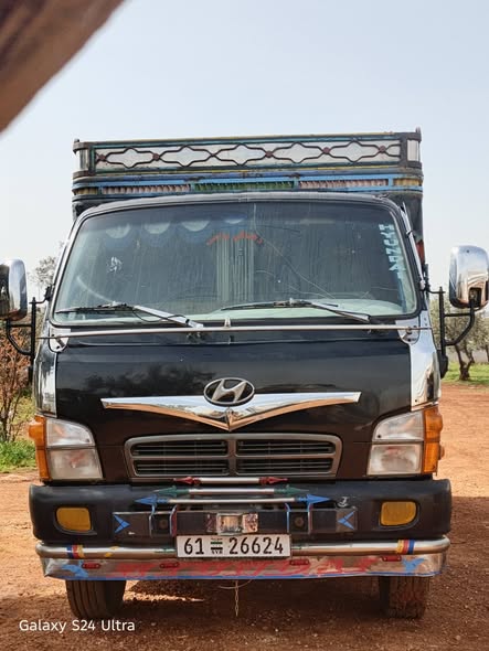 هيونداي HD72 2006 - صورة 3