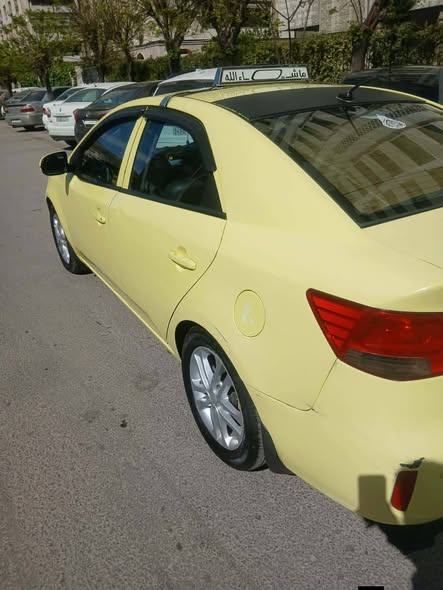 كيا سيراتو 2011 - صورة 2