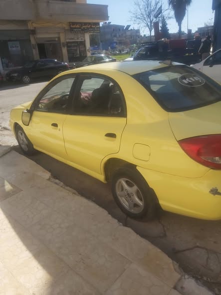 كيا ريو 2001 - صورة 4