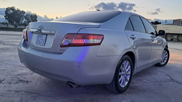 تويوتا كامري 2011 - صورة 2