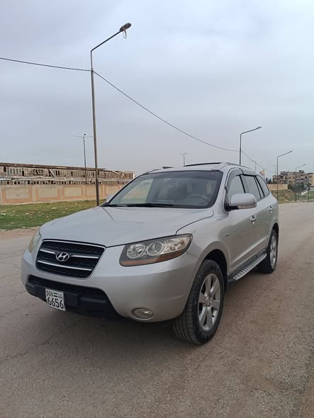 هيونداي سانتافي 2009 - صورة 3