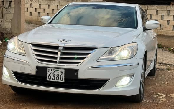 هيونداي جينيسيس 2014 - صورة 4