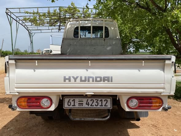 هيونداي H100 2010 - صورة 3